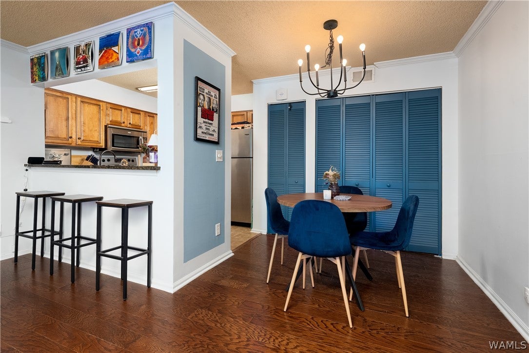 120 15th Street E 215