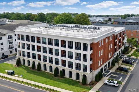 Homes For Sale - 511 11th Street #108<br/> Tuscaloosa, AL 35401
