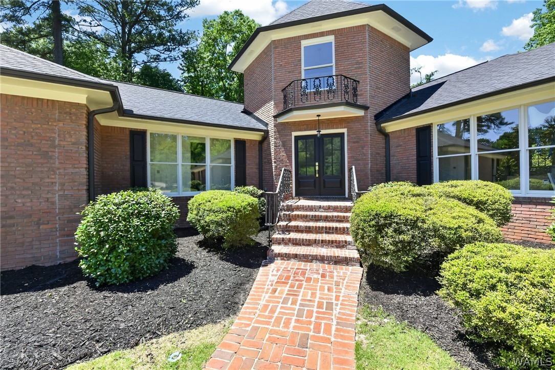 528 Northshore Drive