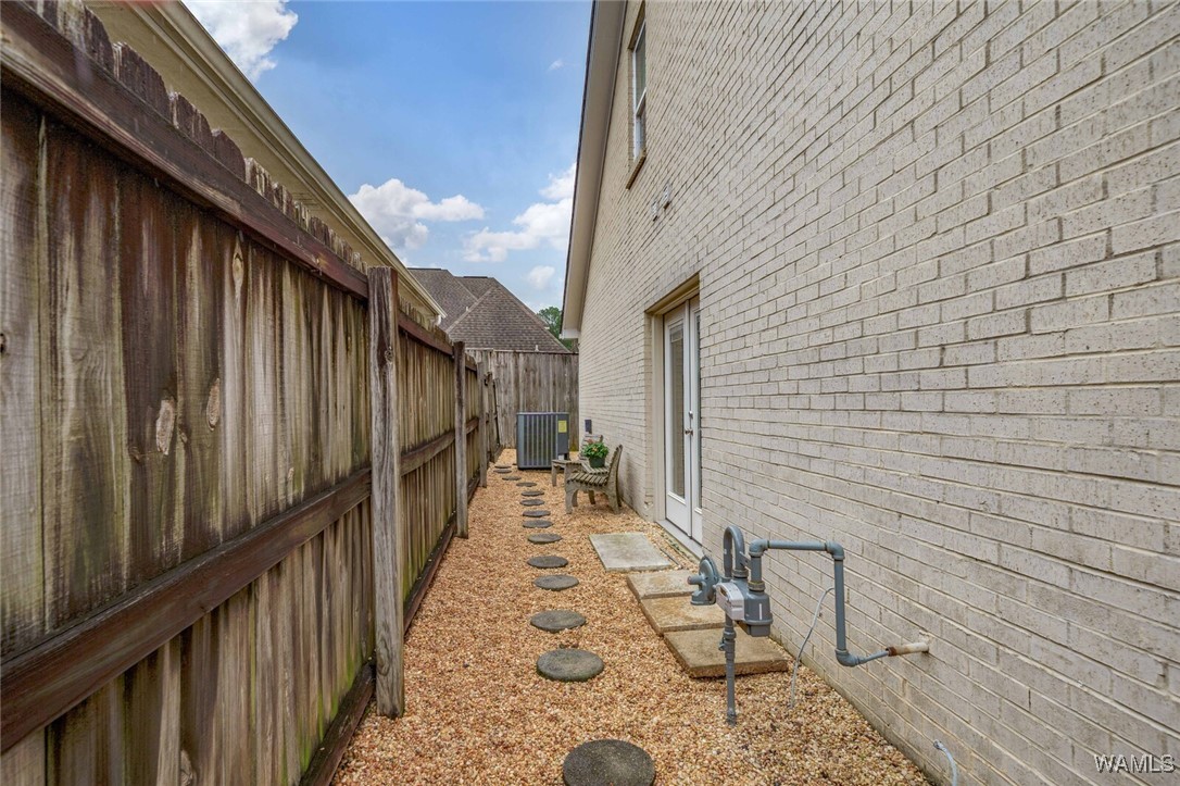 3- Highland Manor, Tuscaloosa, Alabama image 33