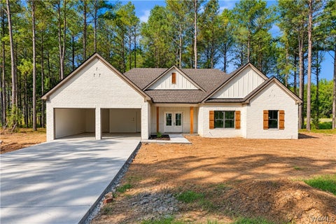 Homes For Sale - 18742 Stormi Way<br/> Berry, AL 35546