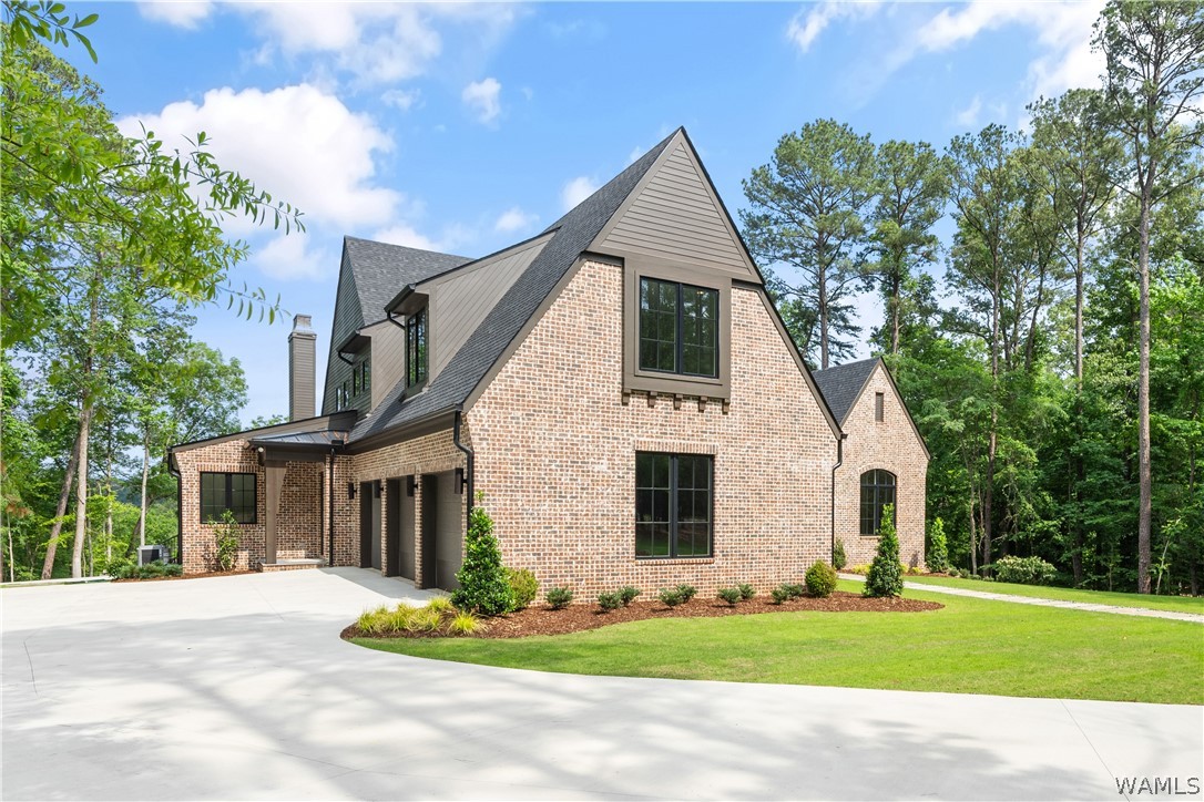 7011 Waterfront Drive
