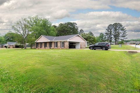 Homes For Sale - 2996 Meadow Street<br/> North Port, AL 35475