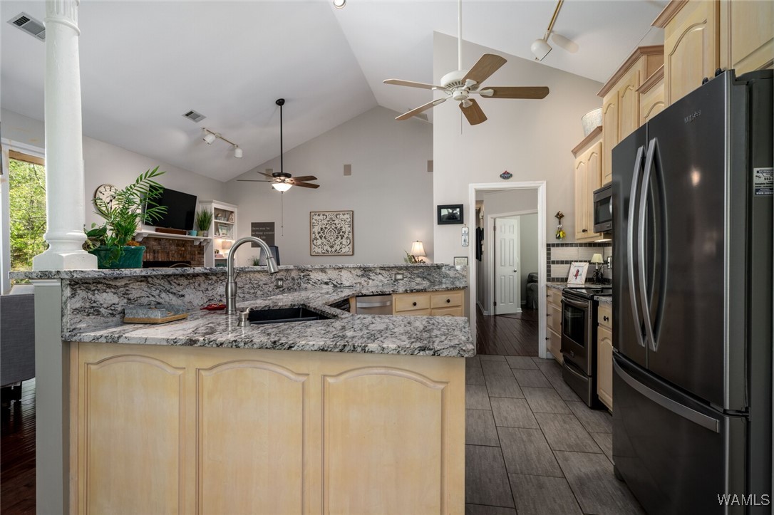 15335 Freemans Bend Road, North Port, Alabama image 16