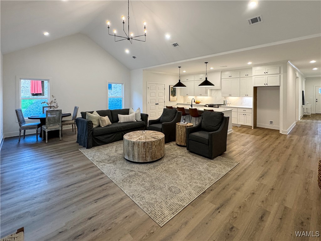 9617 Crete Circle