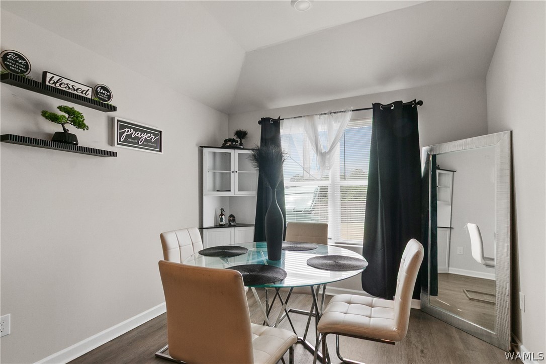 14181 King Arthur Court