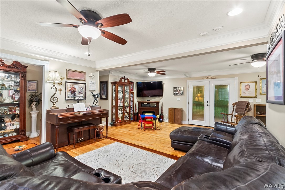 4333 Ridgewood Road