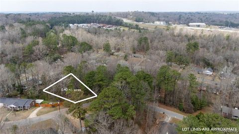 Vacant Land For Sale - 4718 Woodvale Drive<br/> Tuscaloosa, AL 35405