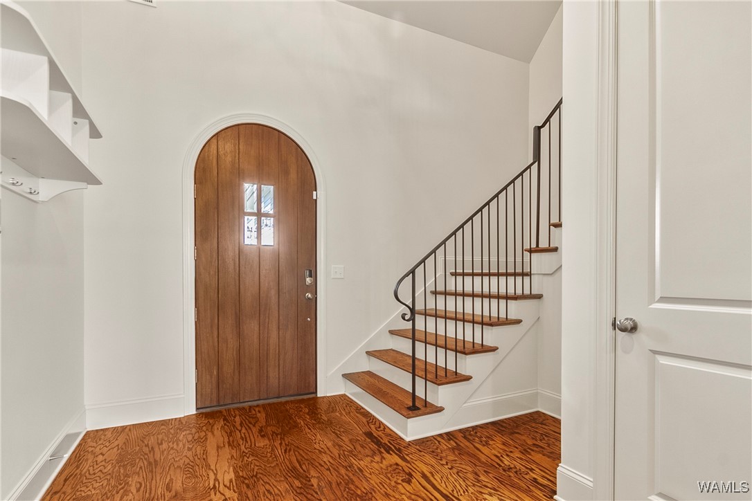 863 Carleton Street, Tuscaloosa, Alabama image 3