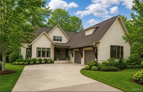 Homes For Sale - 6317 Woodlands Trail Place<br/> Tuscaloosa, AL 35406