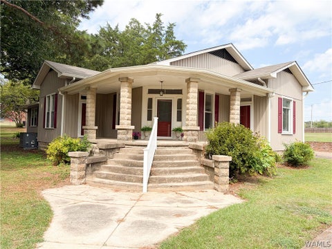 Homes For Sale - 529 2nd St Nw<br/> Gordo, AL 35466