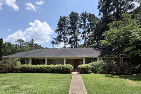 Homes For Sale - 1101 Vestavia Circle<br/> Tuscaloosa County, North Port, AL 35473