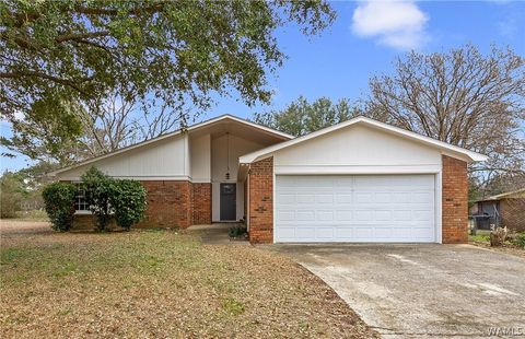 Homes For Sale - 5257 2nd Court<br/> Tuscaloosa, AL 35405