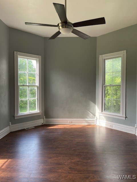 901 1st Street, Greensboro, Alabama image 4