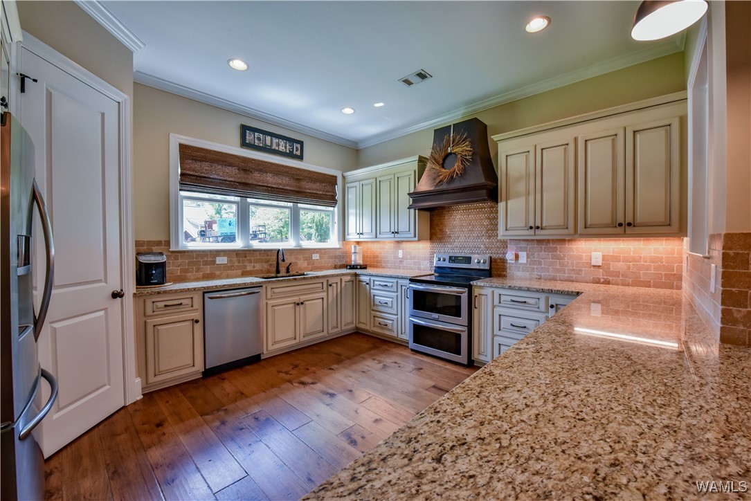 10553 Legacy Point Drive, North Port, Alabama image 21