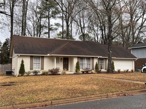 Homes For Sale - 404 Shiloh Lane<br/> Tuscaloosa, AL 35406
