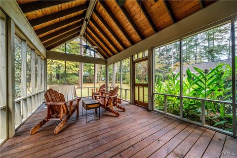 Homes For Sale - 50 Cherokee Road<br/> Tuscaloosa, AL 35404