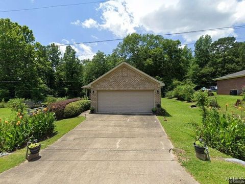 Homes For Sale - 606 4th Court<br/> Reform, AL 35481