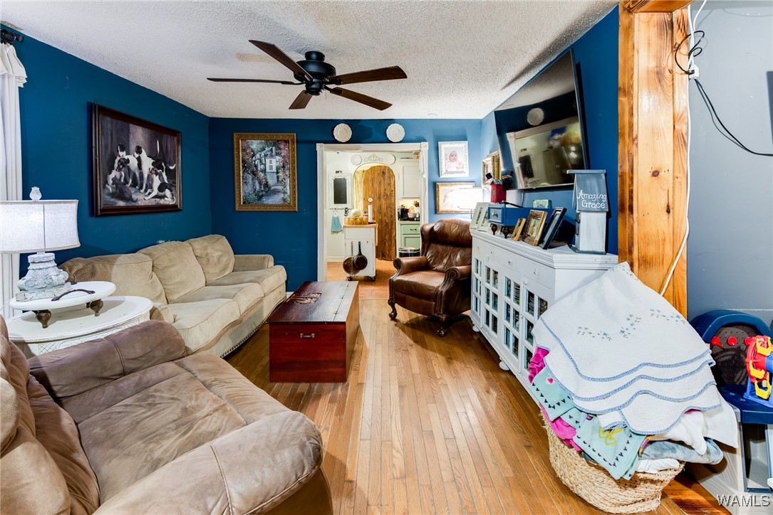 21181 Max Vintson Road, North Port, Alabama image 3