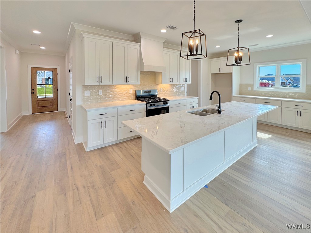 13742 Blackoak Drive