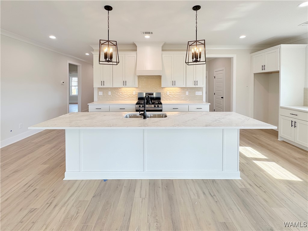 13742 Blackoak Drive