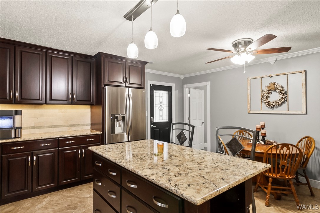 12590 Woodcrest Drive, North Port, Alabama image 16