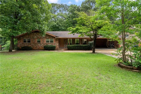 Homes For Sale - 4906 Emerald Bay Drive<br/> Tuscaloosa County, North Port, AL 35473