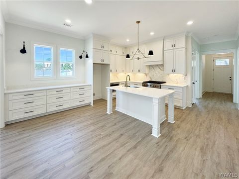 Homes For Sale - 1605 Stillwater Circle<br/> Tuscaloosa, AL 35406