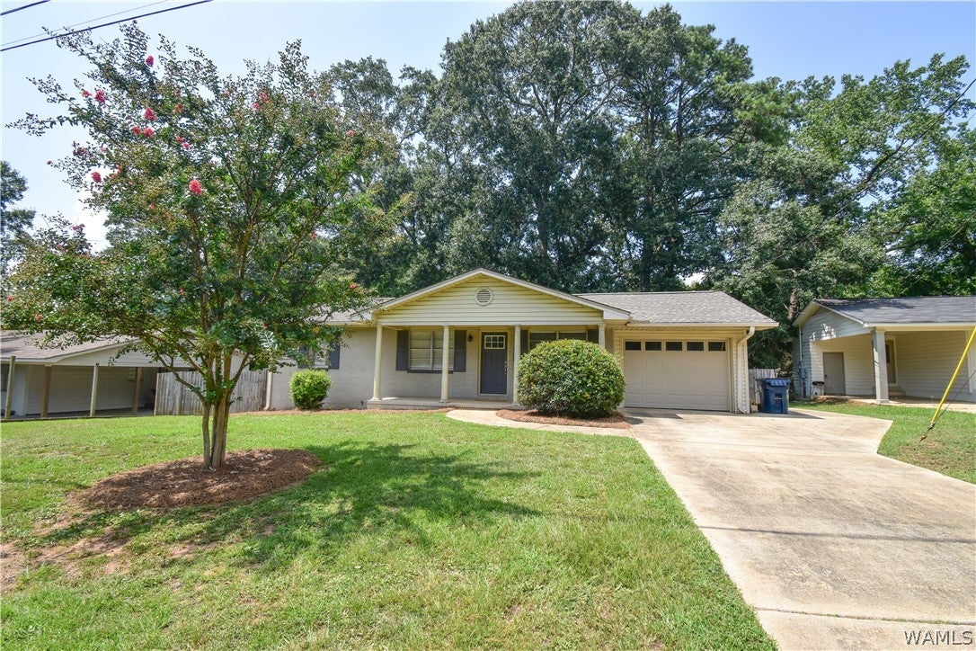 3304 28th Court