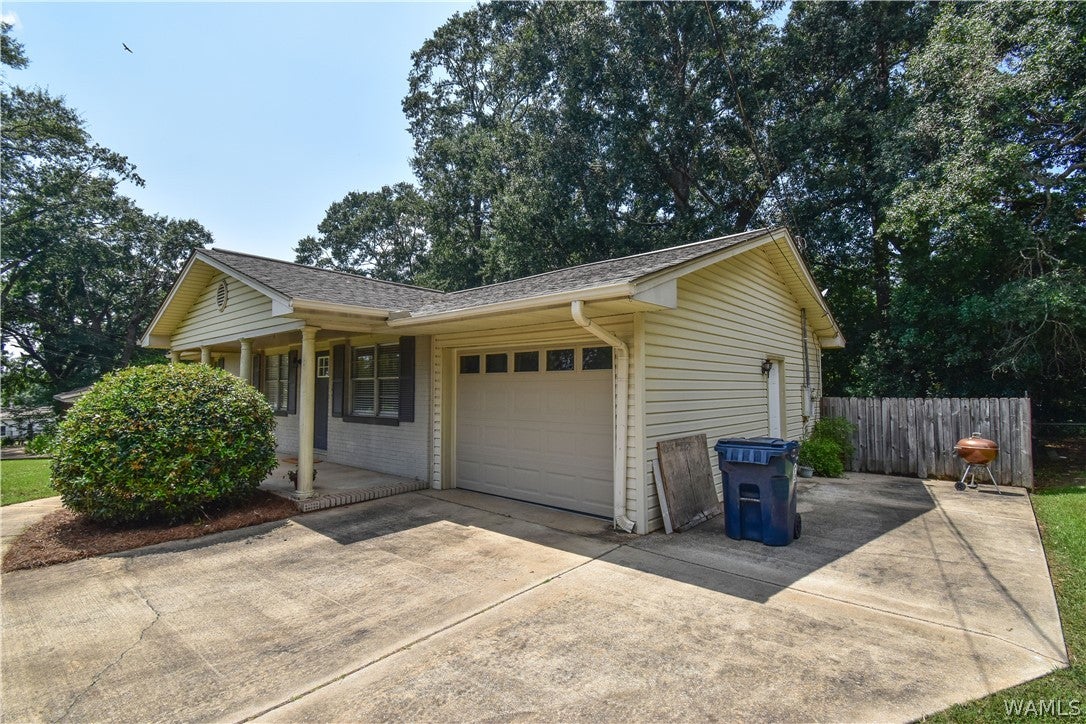 3304 28th Court