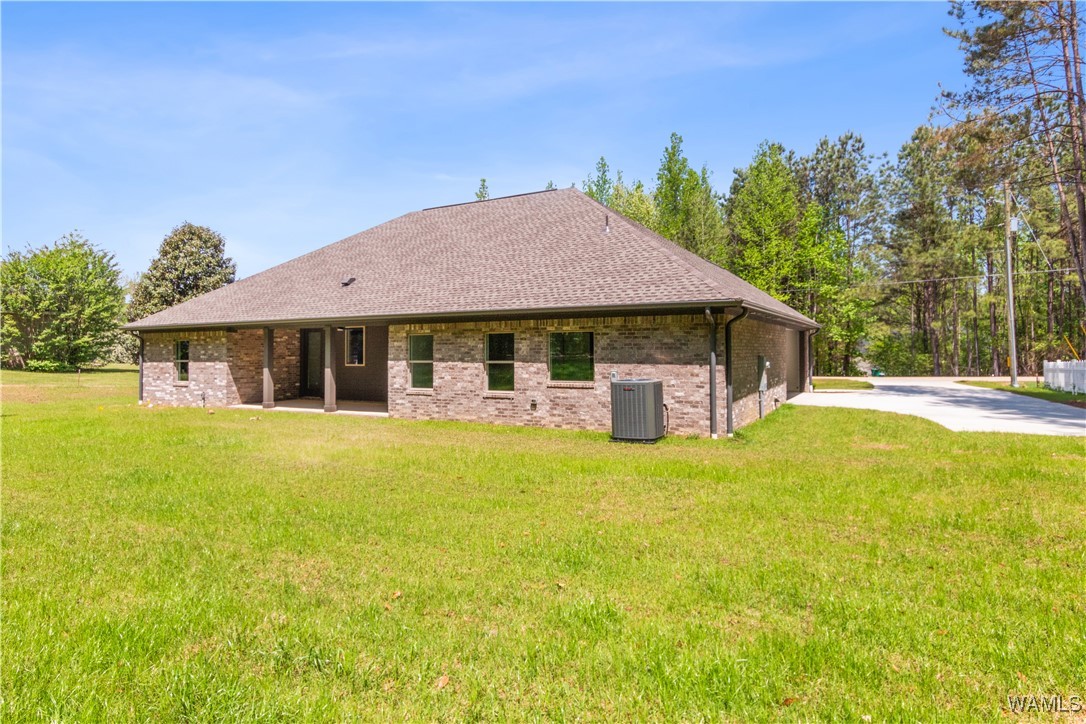 11138 Clear Lake Drive, North Port, Alabama image 27