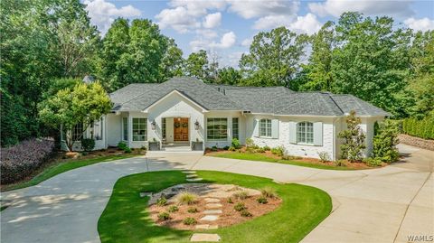 Homes For Sale - 6800 Emerald Lane<br/> Tuscaloosa, AL 35406