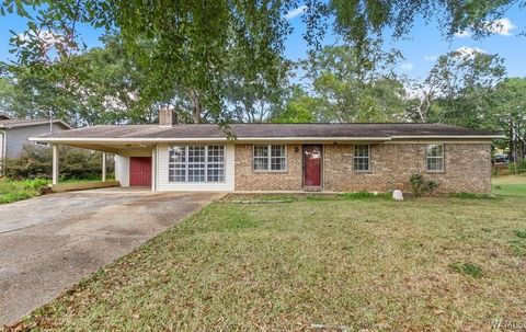 5204 Applewood Drive Northport AL 35473