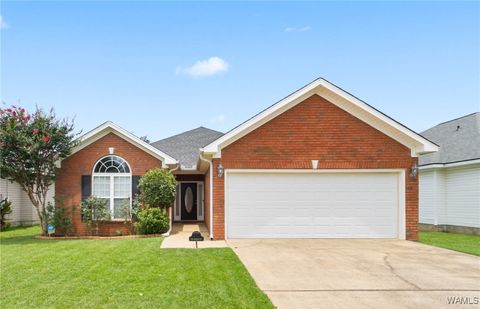 Homes For Sale - 2418 Stardust Drive<br/> Tuscaloosa, AL 35405