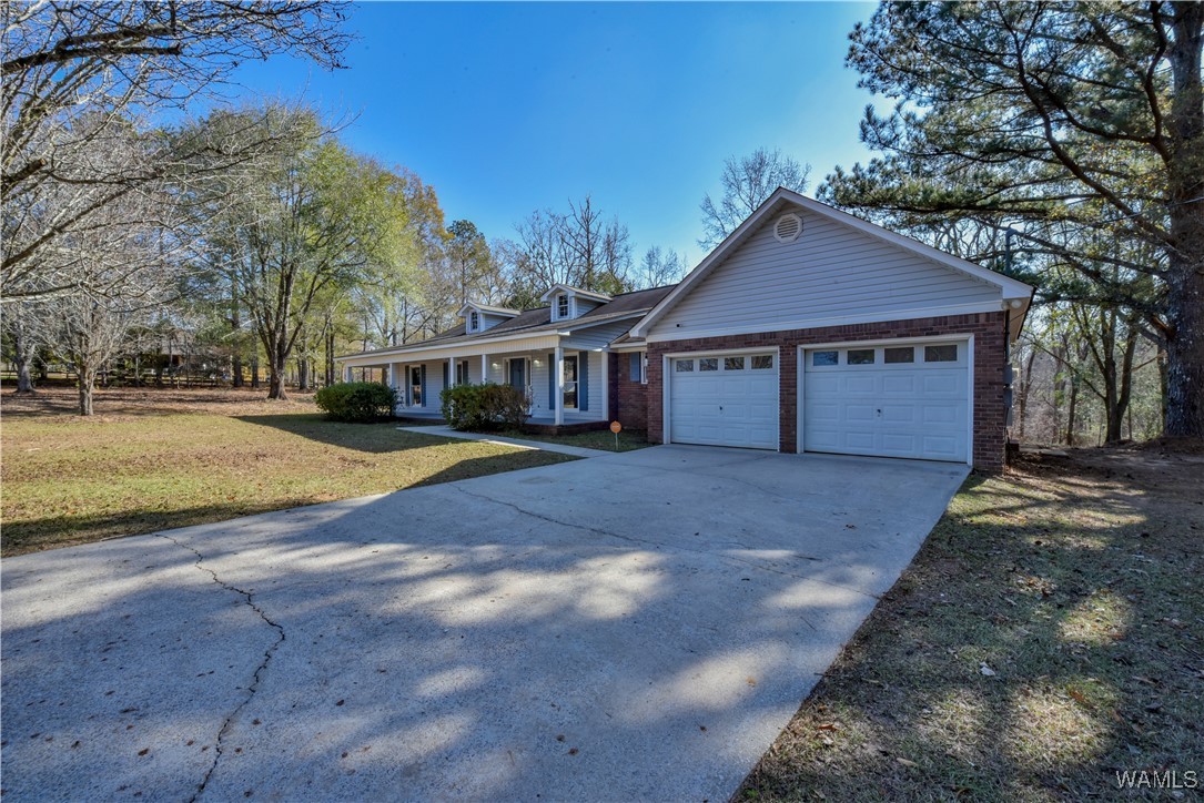 383 Pine Ridge Drive, Moundville, Alabama image 2