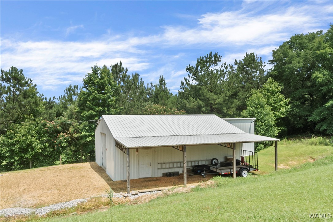 12194 Tom Montgomery Road, North Port, Alabama image 30