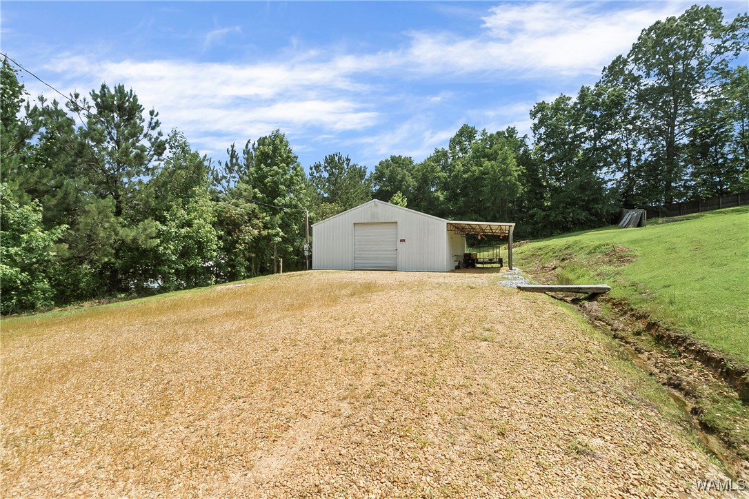 12194 Tom Montgomery Road, North Port, Alabama image 28