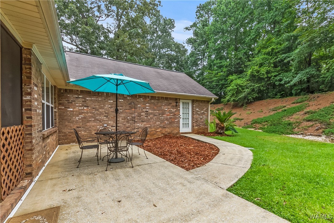 4713 Northwood Lake Drive, North Port, Alabama image 5