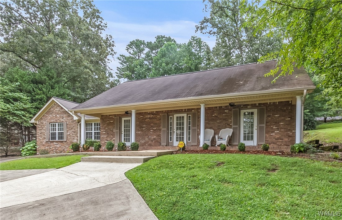 4713 Northwood Lake Drive, North Port, Alabama image 1