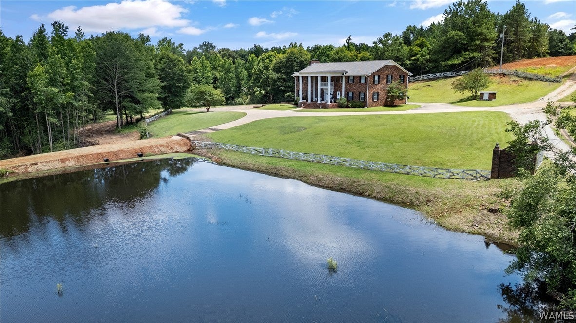 6926- Valley Lake Road
