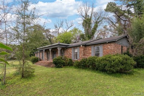 Homes For Sale - 125 Howard Ave<br/> Eutaw, AL 35462