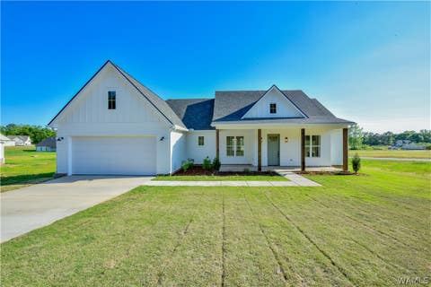 Homes For Sale - 11640 Northridge Lane<br/> Berry, AL 35546