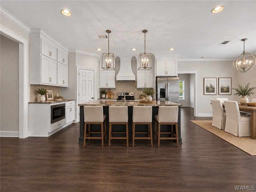 2451 Vesta Drive