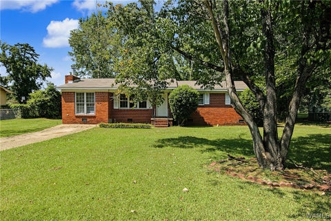 Homes For Sale - 3204 45th Place<br/> Tuscaloosa, AL 35405