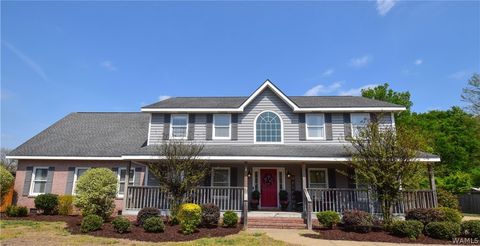 Homes For Sale - 1210 Auxford Avenue<br/> Tuscaloosa, AL 35405