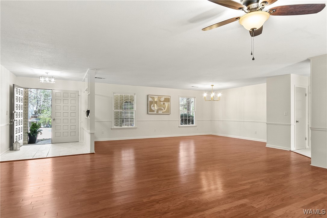 3301 Paddlecreek Lane, North Port, Alabama image 9