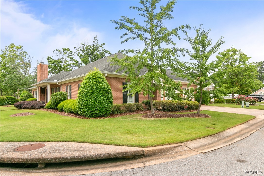 1626 RIVER RO Drive