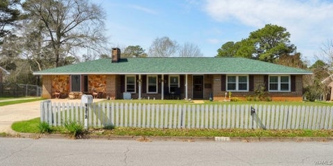 Homes For Sale - 1312 Stanford Road<br/> Houston County, Dothan, AL 36305