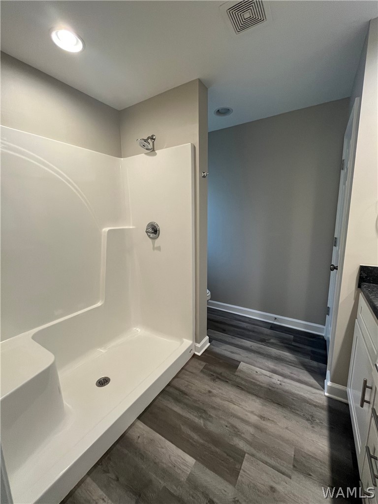 104 Bradford Circle