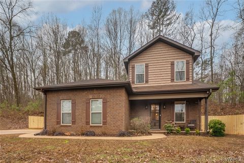 Homes For Sale - 15174 Green Circle Cir<br/> North Port, AL 35475